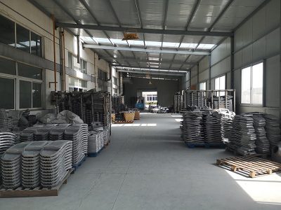 литой корпус фонаря